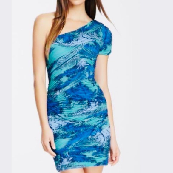 Beautiful brand new BCBG Mia one-shoulder cocktail dress - Picture 3 of 16